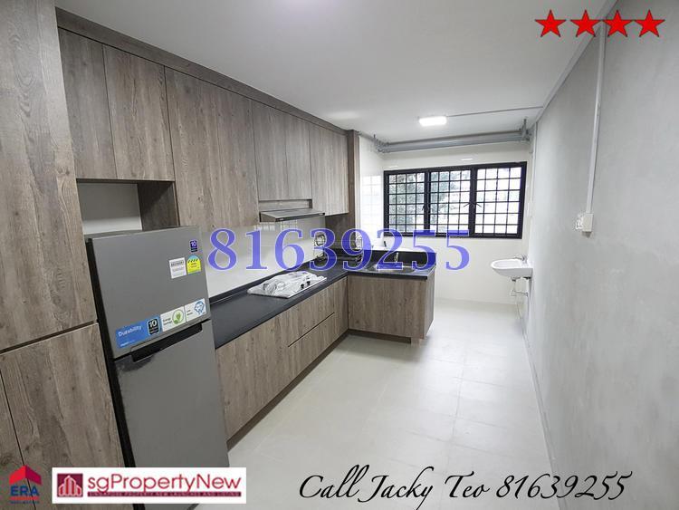 Potong Pasir Avenue 1 thumbnail photo